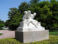 Les sculptures du Parc - Le secret (01).jpg